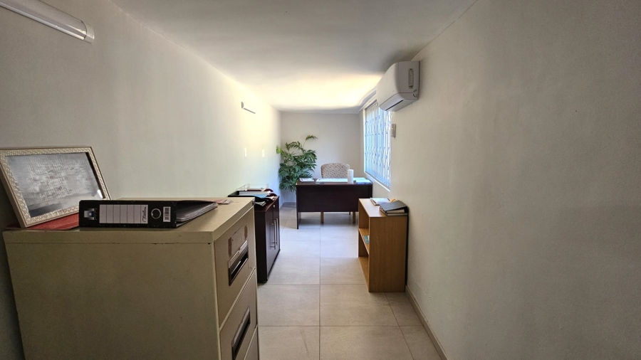 6 Bedroom Property for Sale in Schoemansville North West